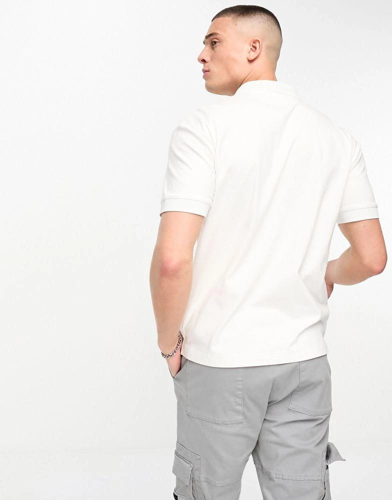 商品Calvin Klein|Calvin Klein open collar polo in white,价格¥879,第4张图片详细描述