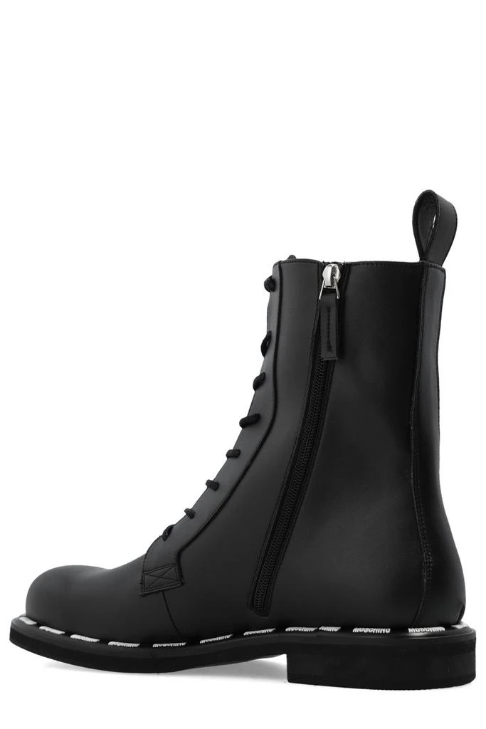 商品Moschino|Moschino Logo Patch Zipped Combat Boots,价格¥2615,第3张图片详细描述