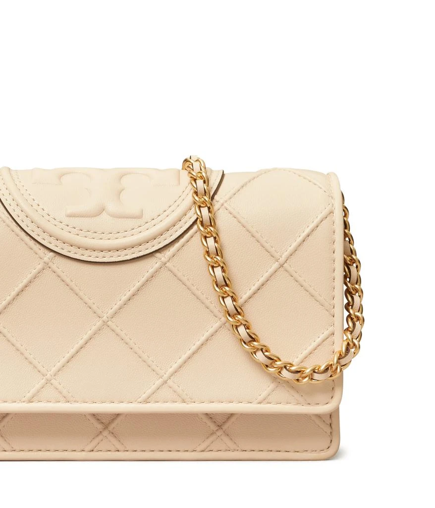 商品Tory Burch|Fleming Soft Chain Wallet,价格¥3558,第4张图片详细描述