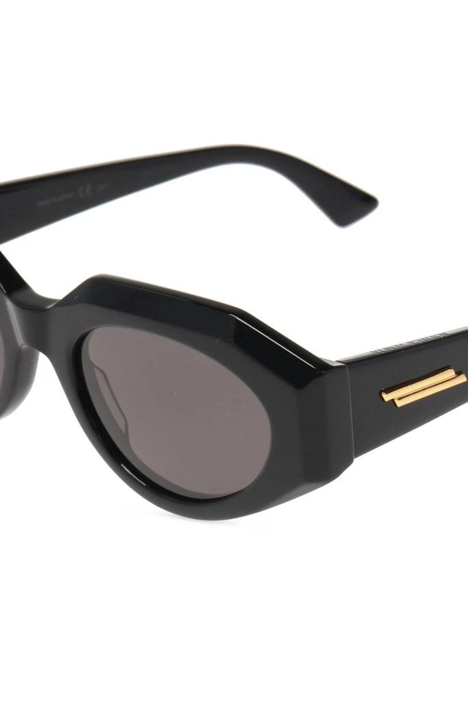 商品Bottega Veneta|Bottega Veneta Eyewear Cat-Eye Frame Sunglasses,价格¥2210,第3张图片详细描述