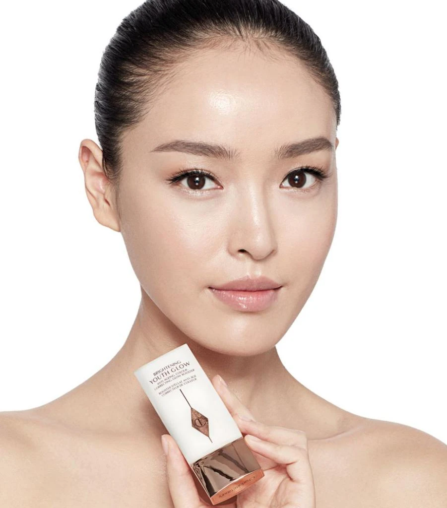 商品Charlotte Tilbury|Brightening Youth Glow (40ml),价格¥417,第4张图片详细描述