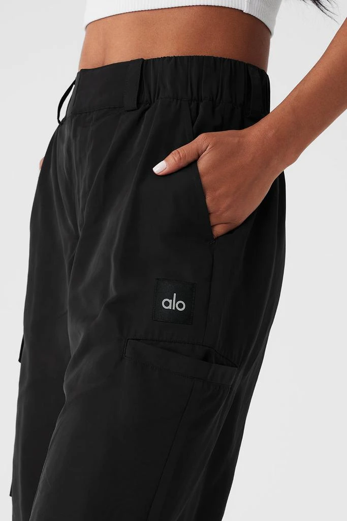 商品Alo|High-Waist Break Line Jogger - Black,价格¥672,第4张图片详细描述