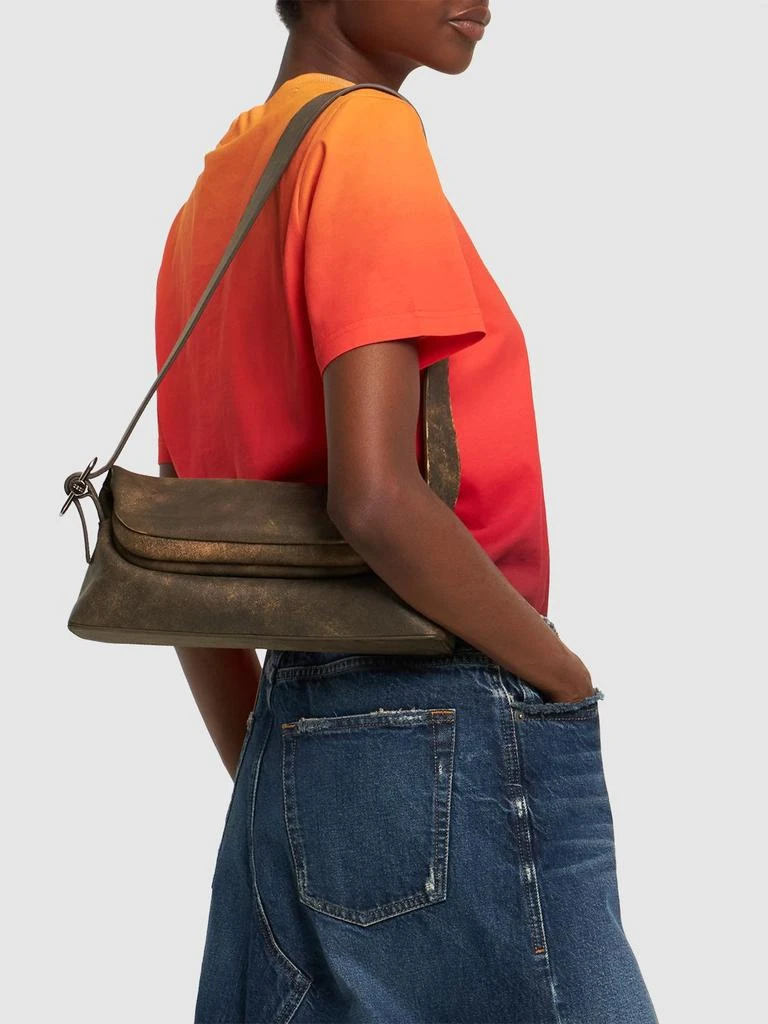 商品OSOI|Folder Brot Leather Shoulder Bag,价格¥2926,第1张图片详细描述