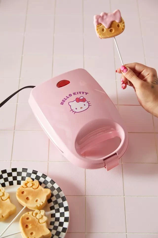 商品Urban Outfitters|Hello Kitty Cake Pop Maker,价格¥225,第1张图片