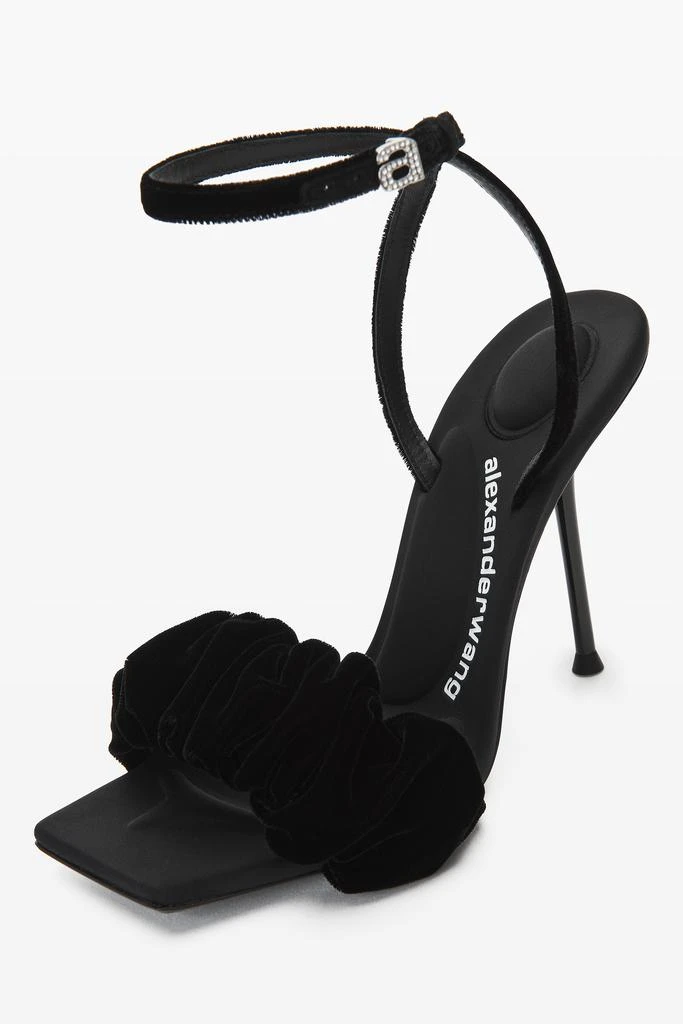 商品Alexander Wang|JULIE SCRUNCHIE SANDAL IN VELVET,价格¥2459,第4张图片详细描述