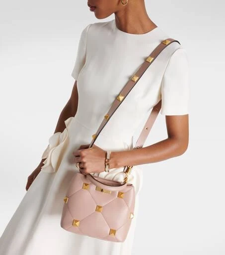 Roman Stud Small leather tote bag 商品