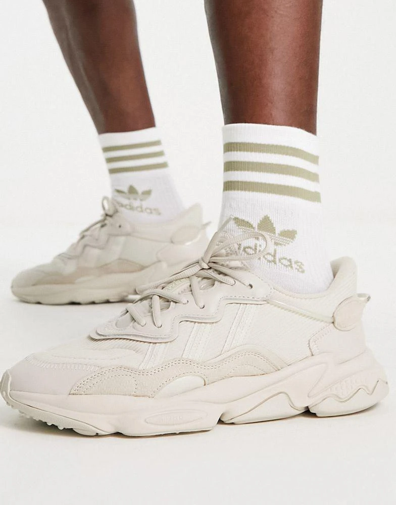 商品Adidas|adidas Originals Ozweego trainers in beige,价格¥663,第2张图片详细描述