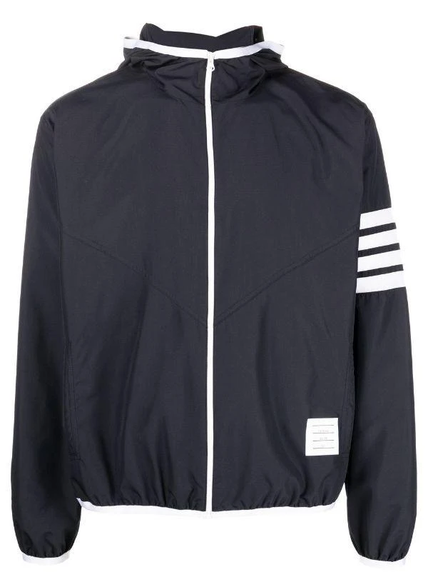 商品Thom Browne|THOM BROWNE MEN PACKABLE ZIP UP HOODIE W/ SEAMED IN MESH 4 BAR STRIPE IN MILITARY RIPSTOP,价格¥4755,第5张图片详细描述