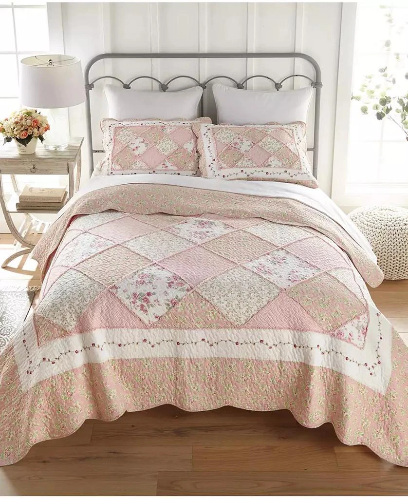 商品Donna Sharp|Strawberry Garden 3 Piece Cotton Quilt Set,价格¥1578,第1张图片