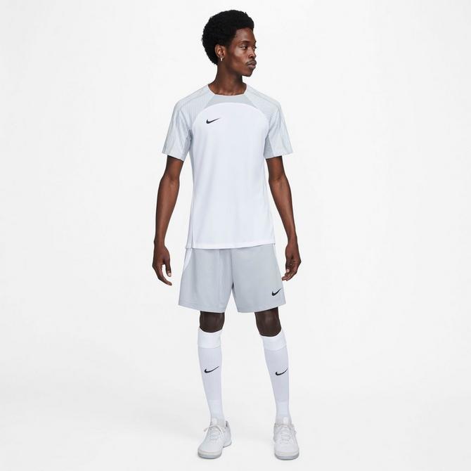 Men's Nike Dri-FIT Strike Short-Sleeve Knit Soccer Top商品第3张图片规格展示