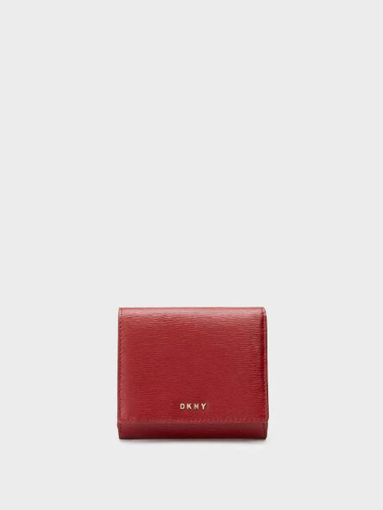 商品DKNY|Sutton Textured Leather Trifold Wallet,价格¥665,第1张图片