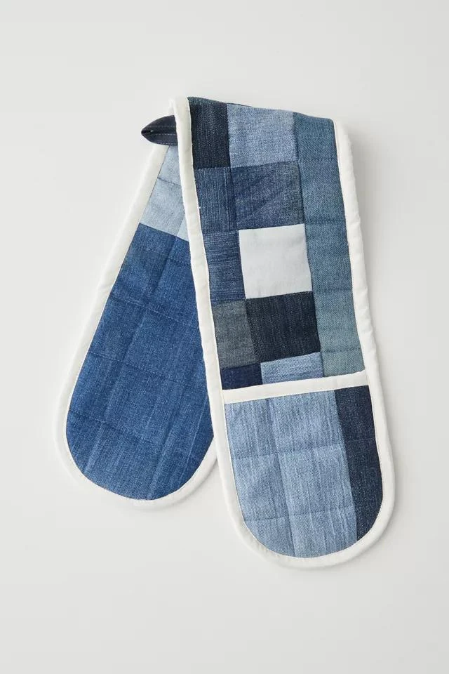 商品Urban Outfitters|Denim Double Oven Mitt,价格¥150,第1张图片