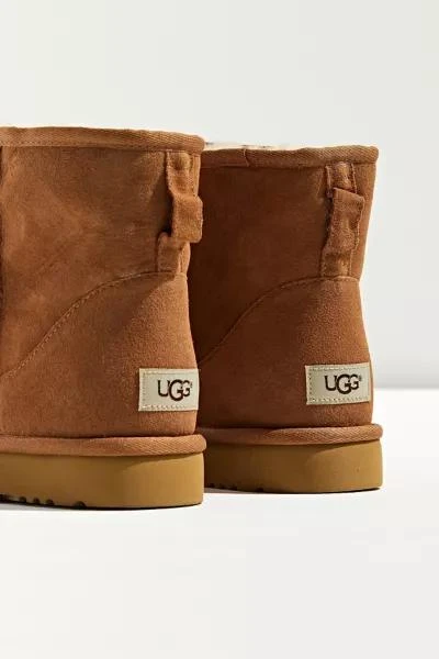 商品UGG|UGG Classic Mini Boot,价格¥1209,第5张图片详细描述