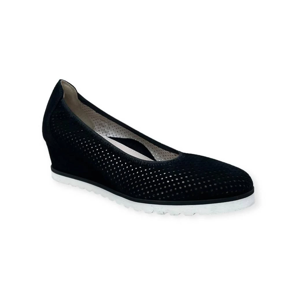 商品Bella Comforto|Women's Joy Slip On Wedge Shoe In Black,价格¥1069,第1张图片