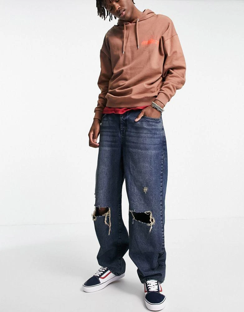 商品Reclaimed Vintage|Reclaimed Vintage inspired 90's dad jean with rips in blue,价格¥152,第4张图片详细描述