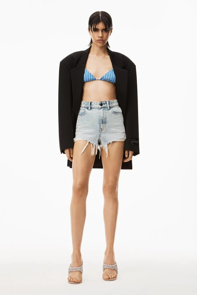 商品Alexander Wang|BITE SHORTS IN PEBBLE BLEACH DENIM,价格¥1512,第2张图片详细描述