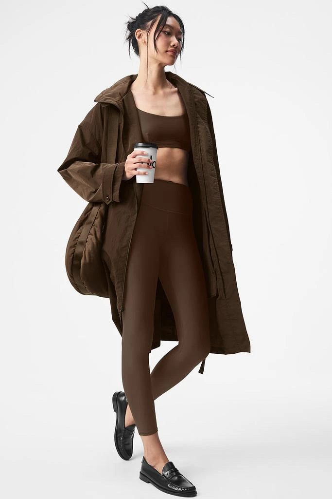 商品Alo|Crinkle On The Move Trench - Espresso,价格¥2235,第5张图片详细描述