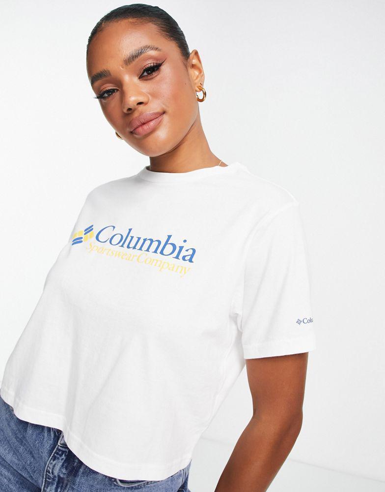 商品Columbia|Columbia North Cascades cropped chest print t-shirt in white,价格¥190,第1张图片