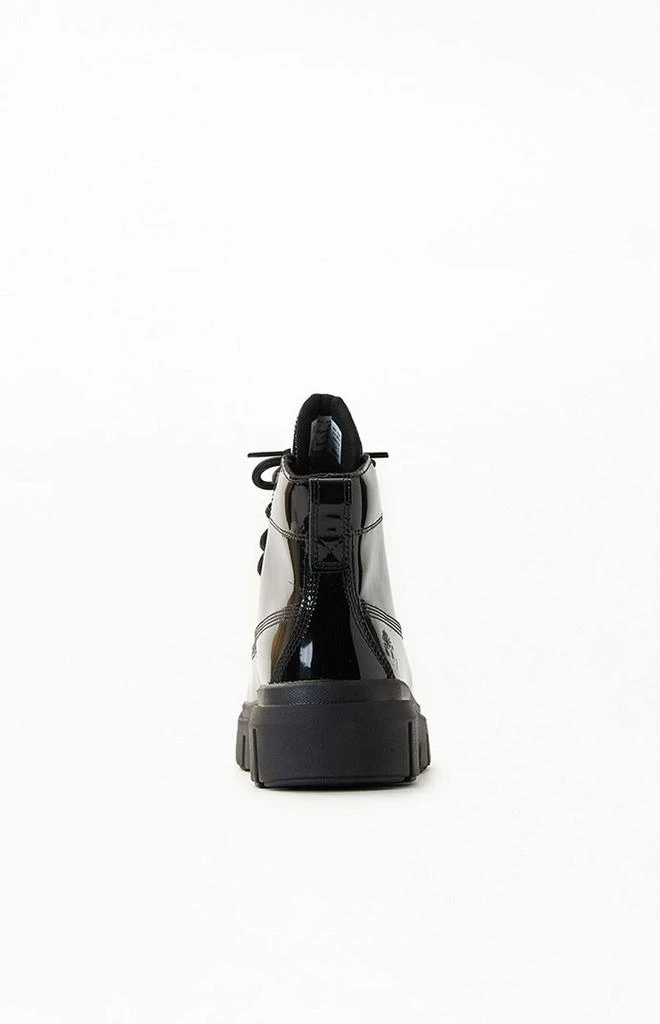 商品Timberland|Women's Patent Leather Greyfield Boots,价格¥483,第3张图片详细描述