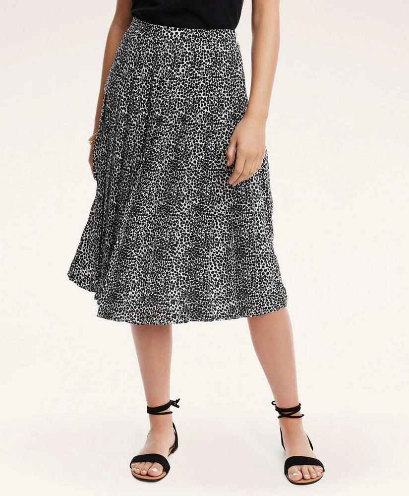 商品Brooks Brothers|Crepe Pleated Neutral Print Midi Skirt,价格¥487,第1张图片