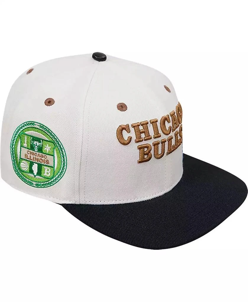 商品Pro Standard|Men's Cream, Black Chicago Bulls Album Cover Snapback Hat,价格¥299,第1张图片