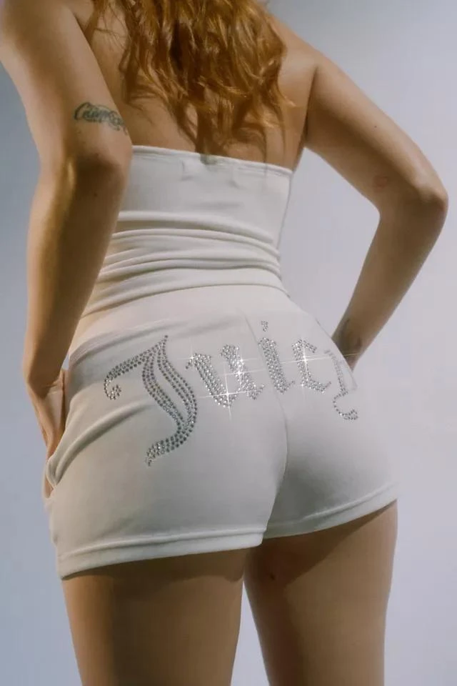 商品Juicy Couture|Juicy Couture Velour Short,价格¥261,第1张图片