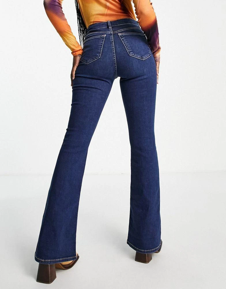 商品Topshop|Topshop Jamie flare jeans in rich blue,价格¥227,第2张图片详细描述