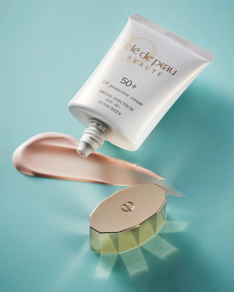 商品Cle de Peau|UV Protective Cream Broad Spectrum SPF 50+, 2.1 oz.,价格¥1055,第5张图片详细描述