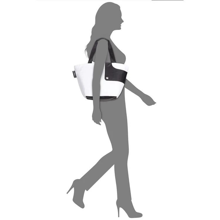 商品Calvin Klein|Athleisure Tote,价格¥791,第2张图片详细描述