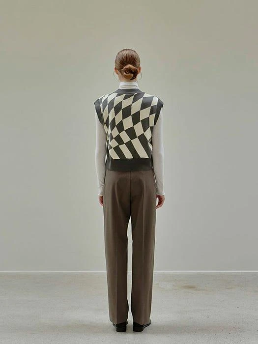 商品NICK&NICOLE|Unbalanced Argyle Vest (Deep Green),价格¥501,第4张图片详细描述