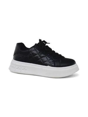 商品Yoki Shoes|Lace-Up Quilted Sneaker,价格¥401,第2张图片详细描述