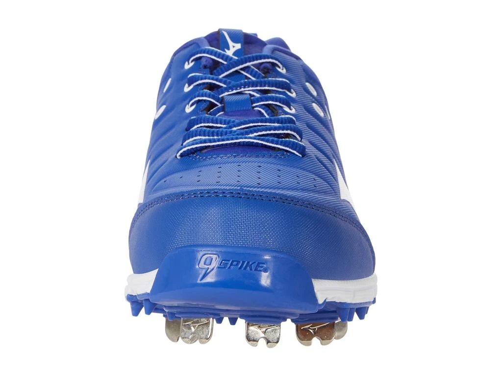 9 Spike™ Swift 7 Low Metal Softball Cleat 商品