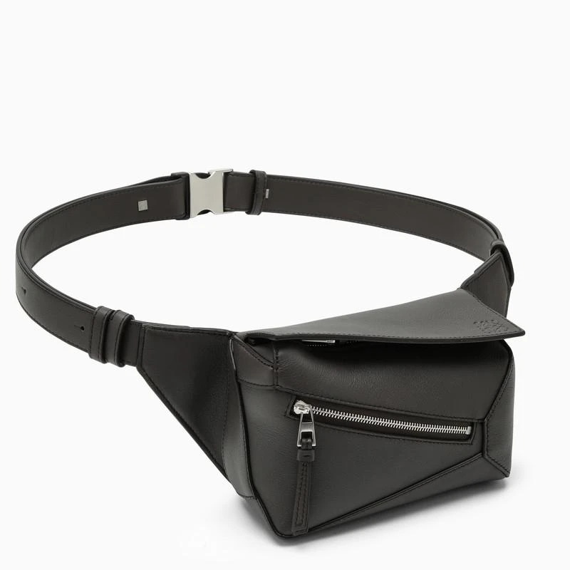 商品Loewe|Mini Puzzle bumbag in dark grey leather,价格¥14043,第3张图片详细描述