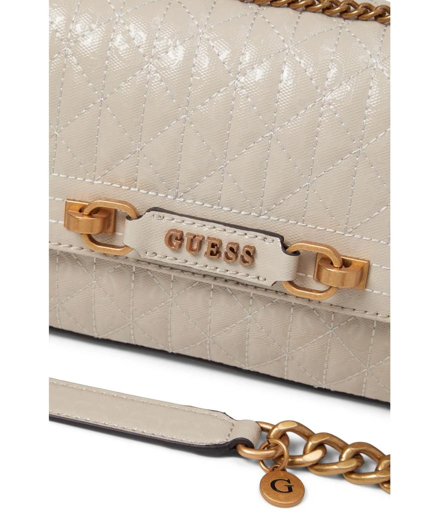 商品GUESS|Aventa Convertible Crossbody Flap,价格¥695,第4张图片详细描述