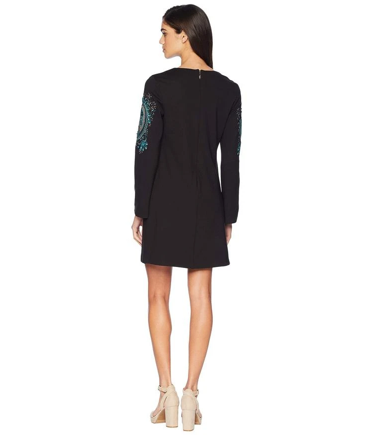 商品Juicy Couture|Knit Ponte Embroidered Paisley Dress,价格¥596,第3张图片详细描述