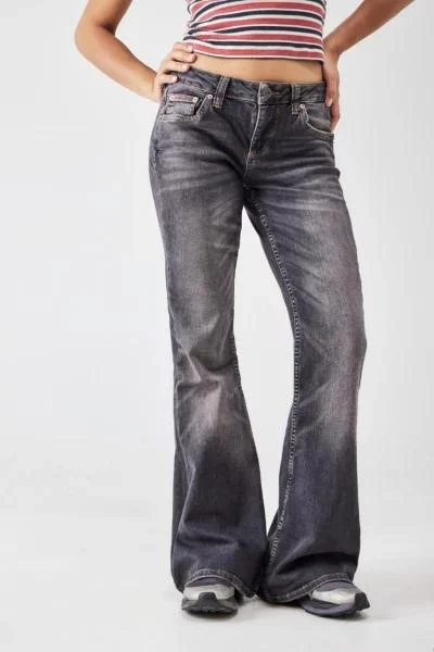 商品BDG|BDG Brown Tint Brooke Low-Rise Bootcut Flare Jean,价格¥598,第1张图片