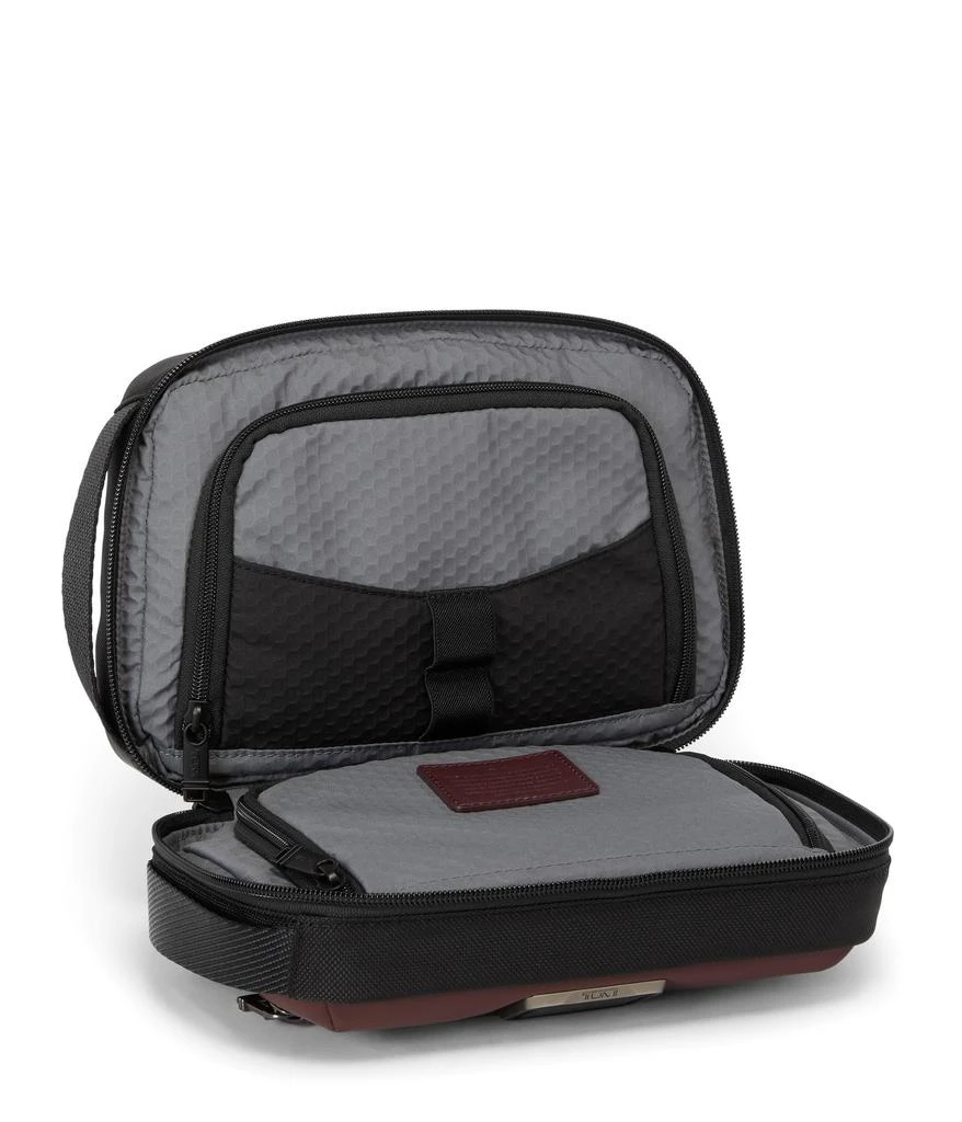商品Tumi|Response Travel Kit,价格¥1434,第3张图片详细描述