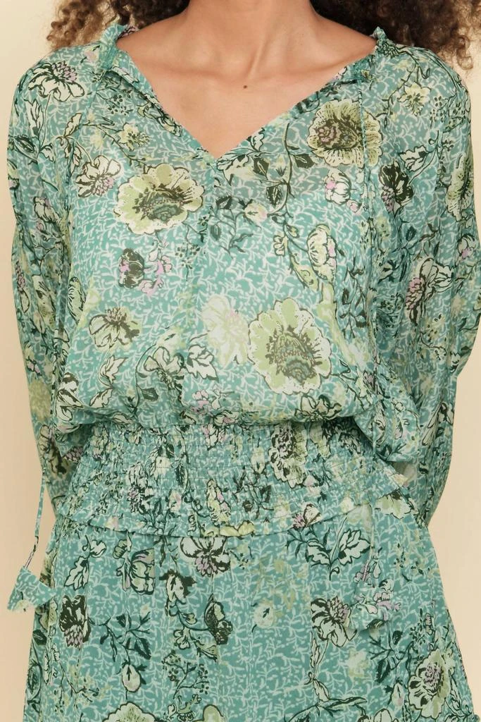 商品mystree|Smocked Bottom Peasant Chiffon Blouse In Green Mix,价格¥404,第4张图片详细描述