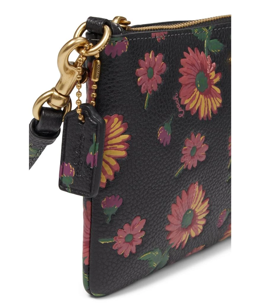 商品Coach|Floral Printed Leather Small Wristlet,价格¥569,第4张图片详细描述