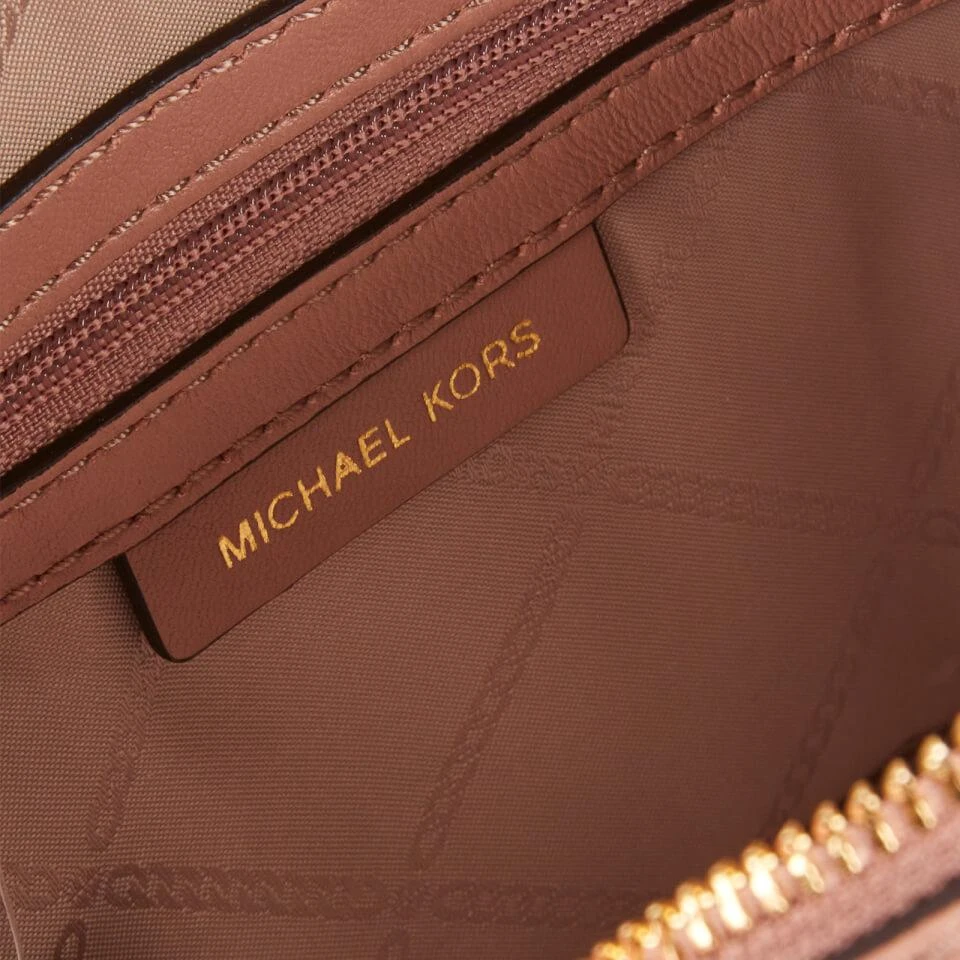 商品Michael Kors|MICHAEL Michael Kors Women's Jet Set Camera Bag Quilted Bag - Fawn,价格¥581,第4张图片详细描述