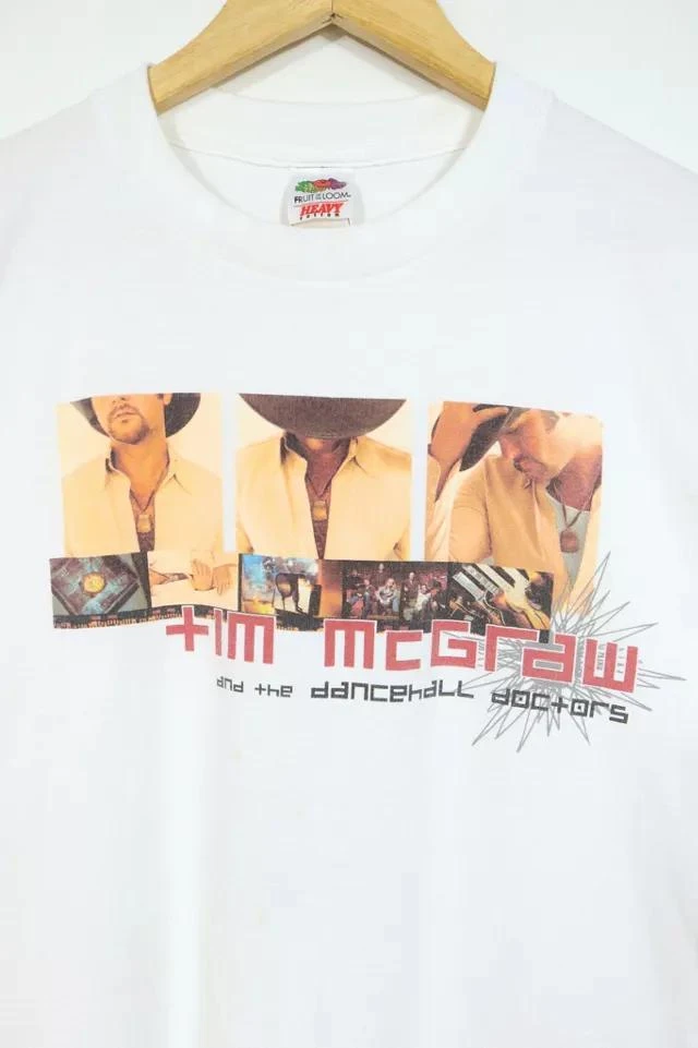 商品Urban Outfitters|Vintage Tim Mcgraw and The Dancehall Doctors Tee,价格¥635,第4张图片详细描述