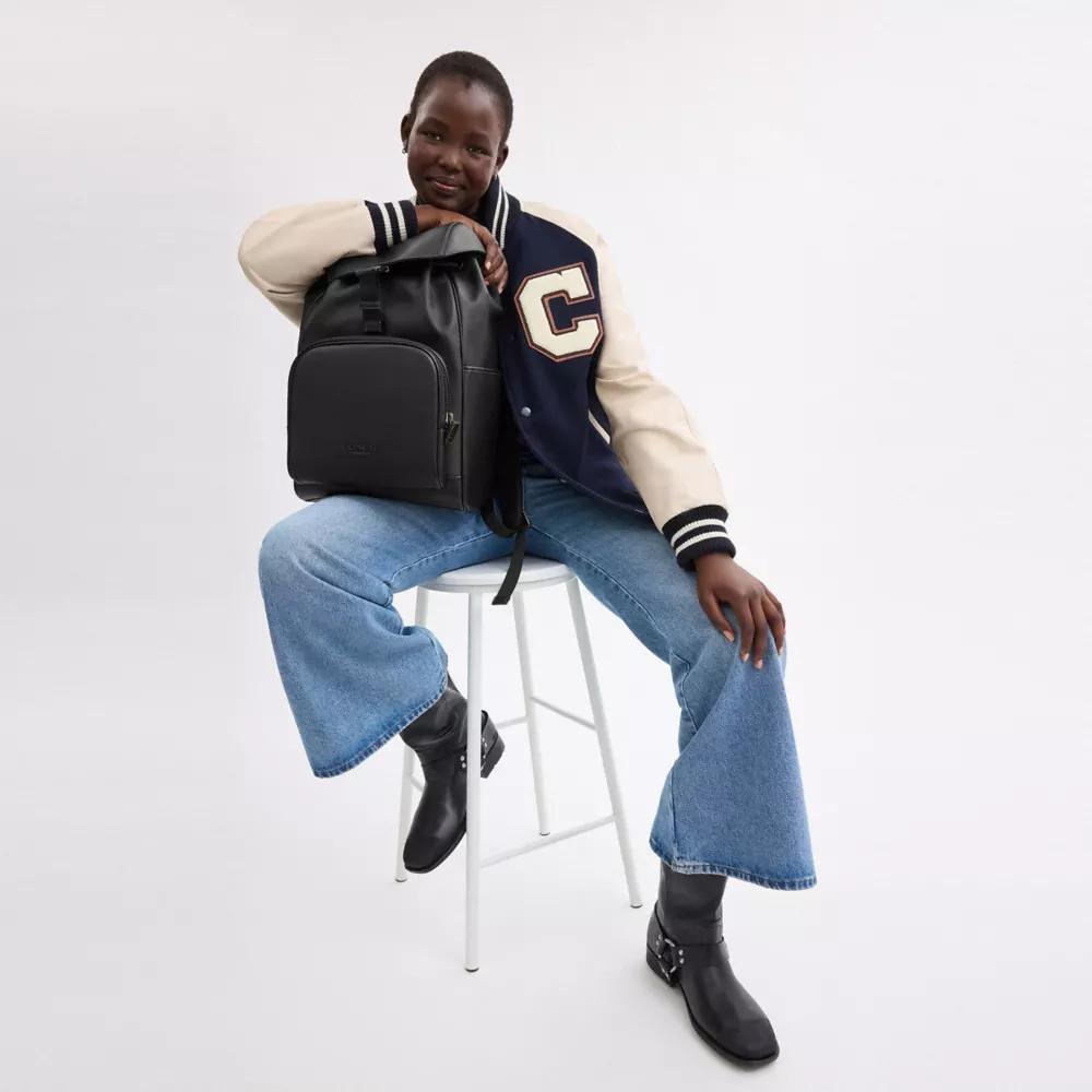 COACH 型押しレザー ブラックバックパック　リュック 12717e15-265d-3606-9525-