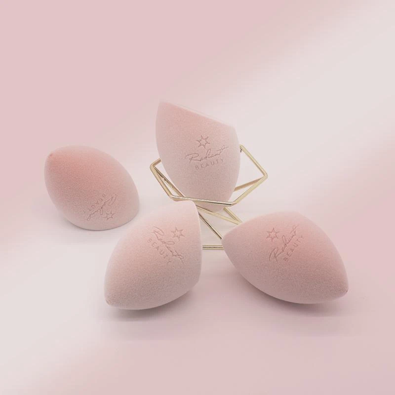 商品The Radiant Beauty|Radiant Beauty 丝绒美妆蛋 1个装,价格¥94,第4张图片详细描述