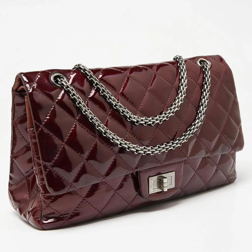 商品[二手商品] Chanel|Chanel Burgundy Quilted Patent Leather Reissue 2.55 Classic 227 Flap Bag,价格¥22638,第3张图片详细描述