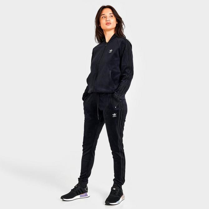 商品Adidas|Women's adidas Originals Adicolor Heritage Now Velour Pants,价格¥551,第4张图片详细描述
