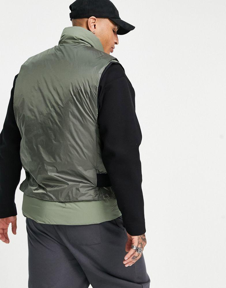 adidas COLD RDY down vest jacket in green商品第2张图片规格展示