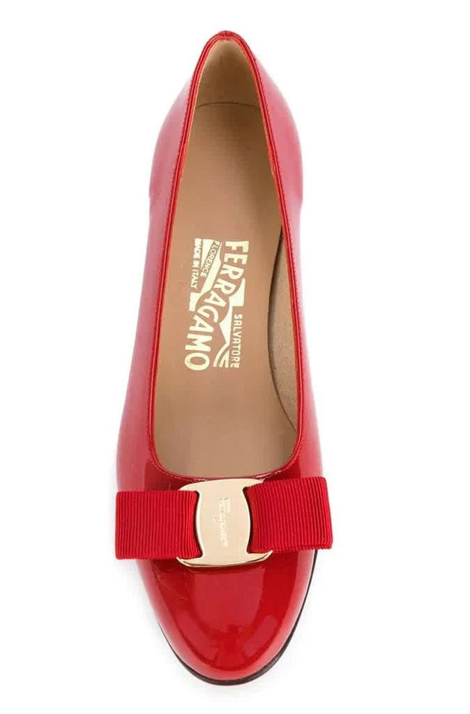 商品Salvatore Ferragamo|Salvatore Ferragamo Ladies Vara Bow Pump Shoe, Brand Size 15.5 D,价格¥1881,第3张图片详细描述