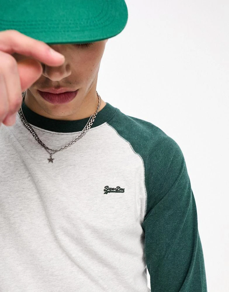 商品Superdry|Superdry vintage baseball long sleeve t-shirt in grey,价格¥157,第2张图片详细描述