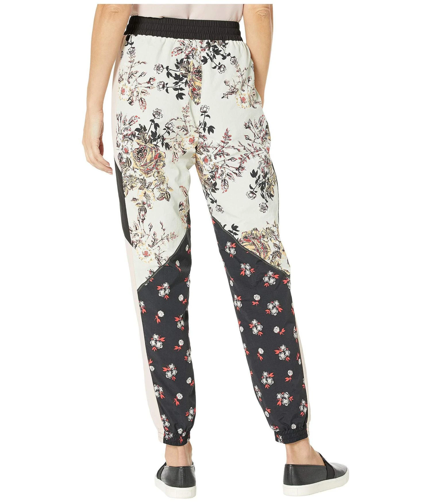 商品Juicy Couture|Secret Garden Floral Nylon Track Pants,价格¥211,第3张图片详细描述