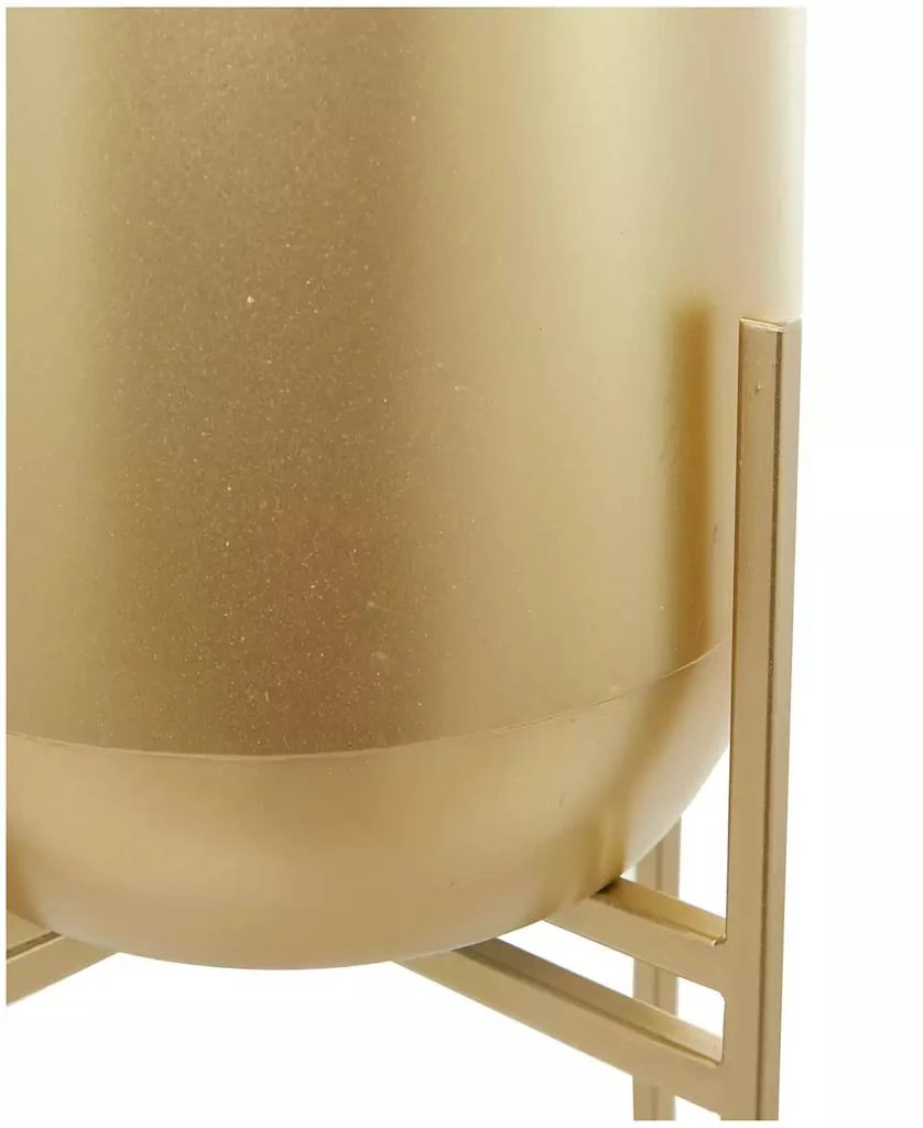 商品CosmoLiving|Metal Planter with Removable Stand,价格¥633,第5张图片详细描述